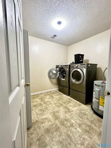 24887 Aubie Lane, Elkmont, AL 35620