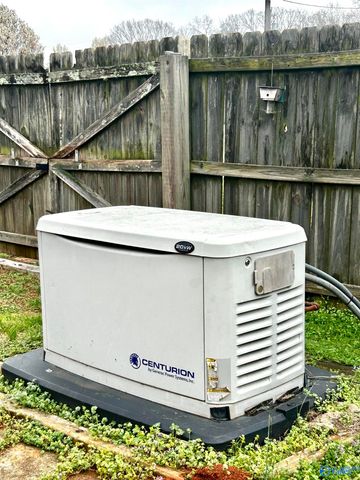 24887 Aubie Lane, Elkmont, AL 35620