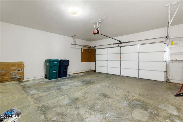 556 N ROBLES Street, Dewey, AZ 86327