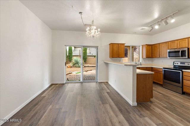 556 N ROBLES Street, Dewey, AZ 86327