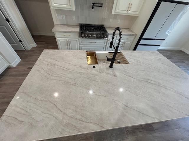 6050 Dania Drive, Beaumont, TX 77707