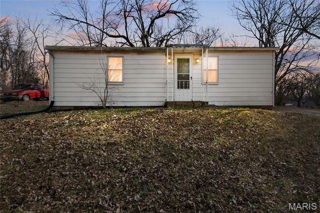 10170 Bon Oak Drive, St Louis, MO 63136