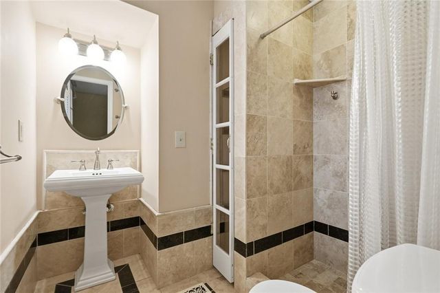 2033 Riverwood Drive, Gainesville, GA 30501