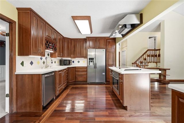 2033 Riverwood Drive, Gainesville, GA 30501