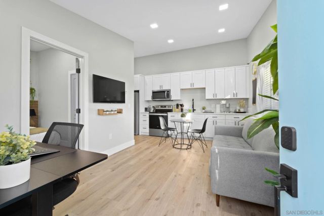 3019-3023 E 10Th Street, National City, CA 91950