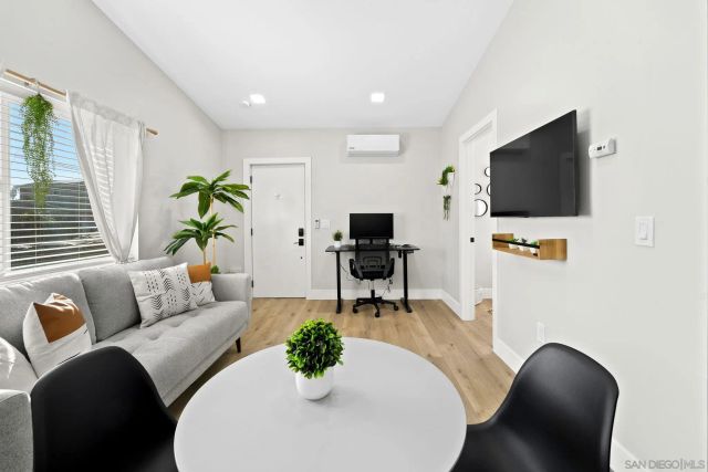 3019-3023 E 10Th Street, National City, CA 91950