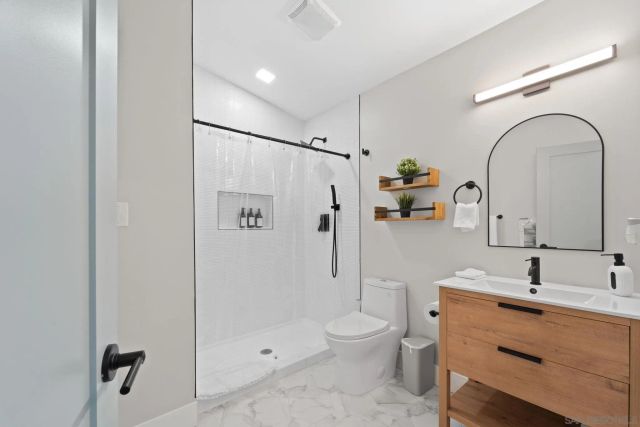 3019-3023 E 10Th Street, National City, CA 91950