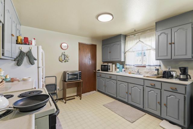 3014 S AVALON Rd, Spokane Valley, WA 99216