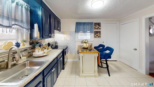 14 Sequin Street, Hartford, CT 06106