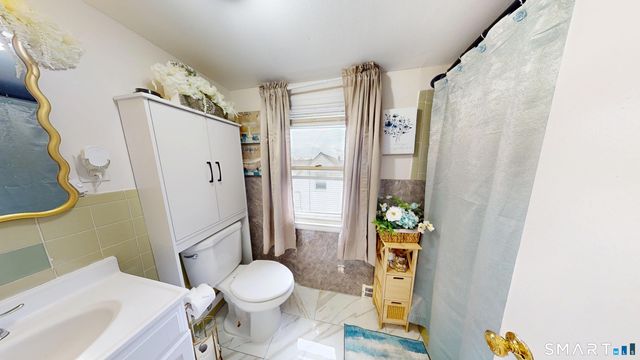 14 Sequin Street, Hartford, CT 06106