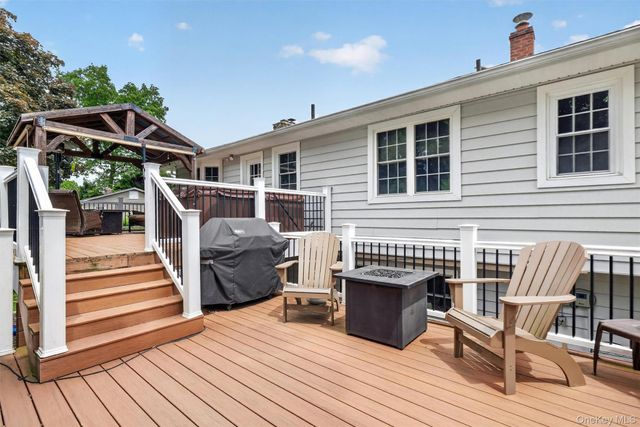 46 Ben Lomond Drive, Middletown, NY 10941