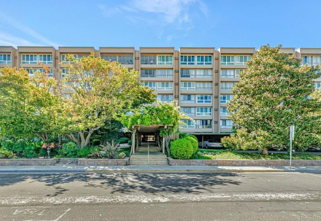 1700 Civic Center Drive 209, Santa Clara, CA 95050