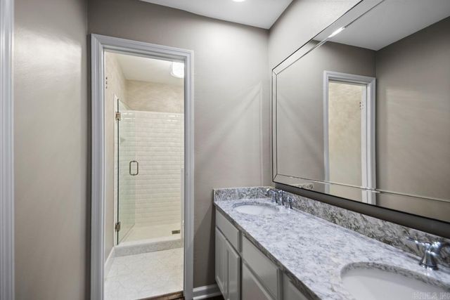 26 Pebble Beach Drive, Little Rock, AR 72212