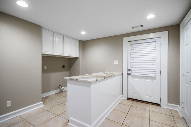 26 Pebble Beach Drive, Little Rock, AR 72212