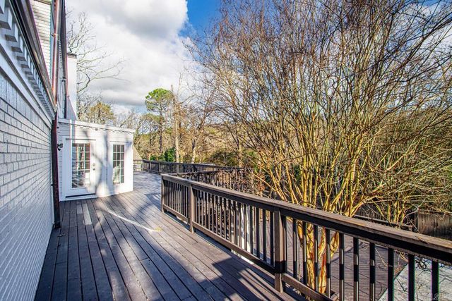 26 Pebble Beach Drive, Little Rock, AR 72212