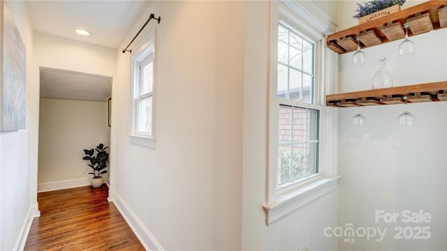 2304 Laburnum Avenue, Charlotte, NC 28205