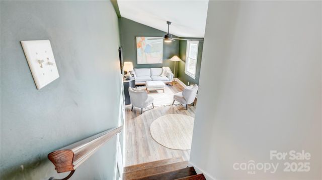 2304 Laburnum Avenue, Charlotte, NC 28205