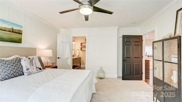 2304 Laburnum Avenue, Charlotte, NC 28205