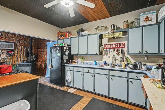 1060 County Road 4360, Decatur, TX 76234