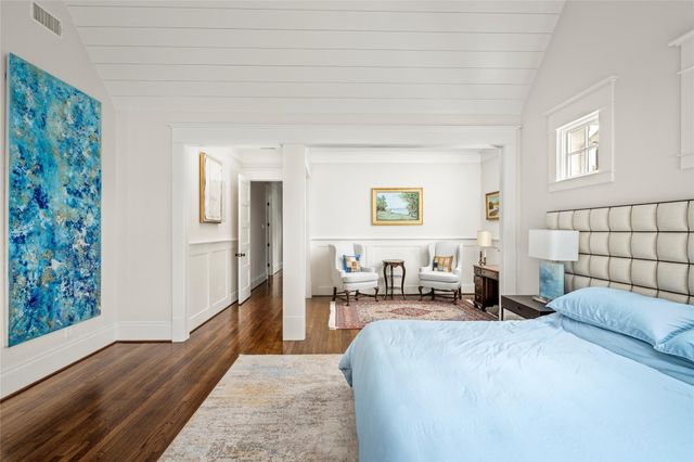 951 Euclid Street, Houston, TX 77009