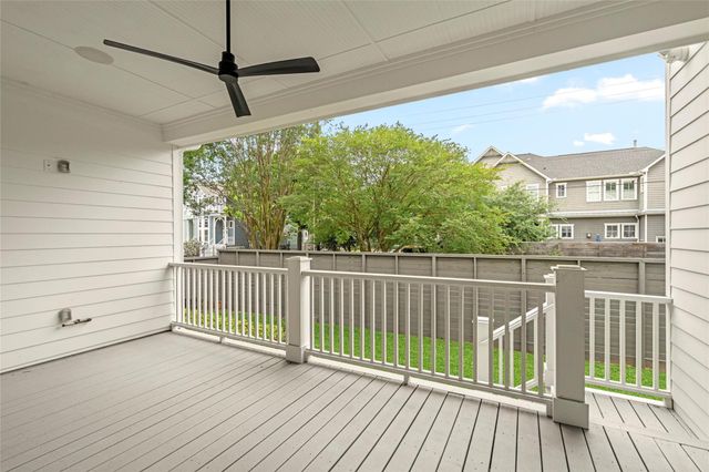 951 Euclid Street, Houston, TX 77009