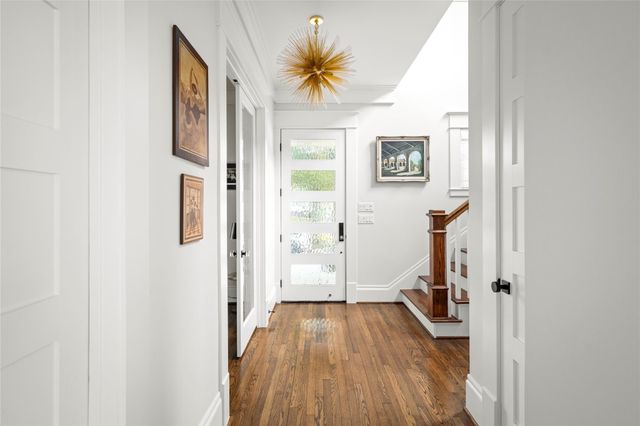 951 Euclid Street, Houston, TX 77009