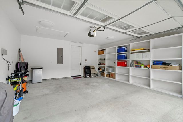 951 Euclid Street, Houston, TX 77009