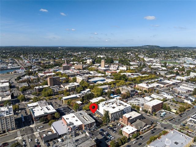 1232 N State Street, Bellingham, WA 98225