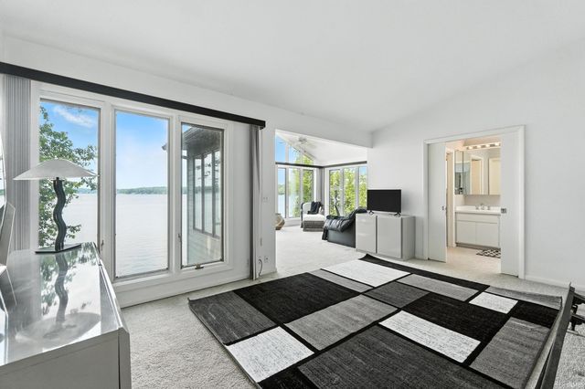 18 Ems T13e Lane, Leesburg, IN 46538