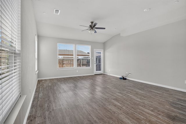 3342 Solana Circle, Denton, TX 76207