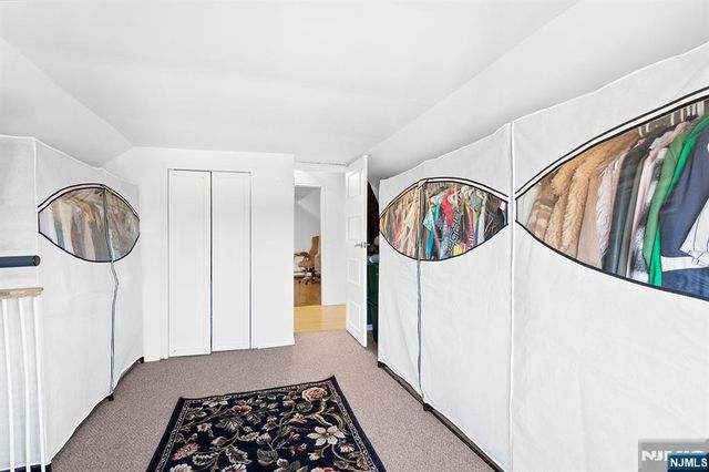 2 Roger Avenue, Wanaque, NJ 07420