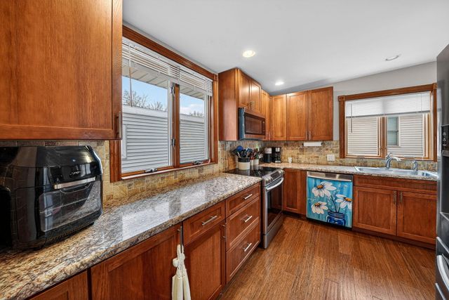 20008 M 60, Three Rivers, MI 49093