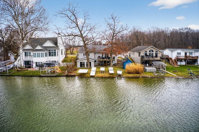 20008 M 60, Three Rivers, MI 49093