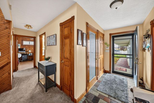 20008 M 60, Three Rivers, MI 49093