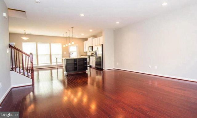 207 ALMOND DR, Stafford, VA 22554