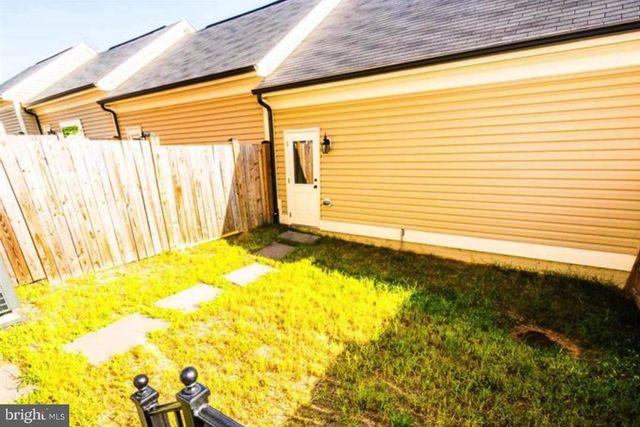207 ALMOND DR, Stafford, VA 22554