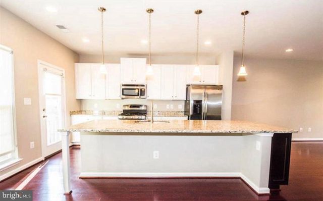 207 ALMOND DR, Stafford, VA 22554