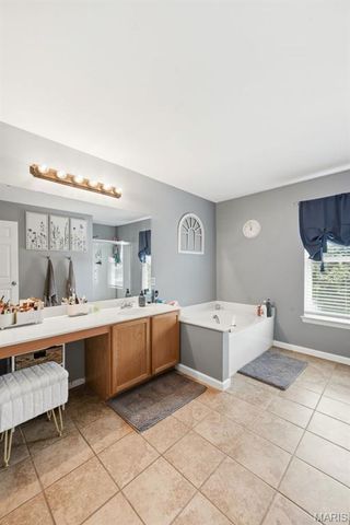 191 Abington Drive, St Peters, MO 63376