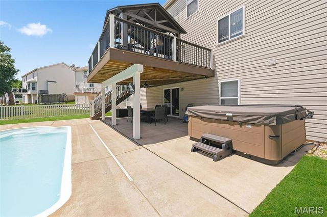 191 Abington Drive, St Peters, MO 63376