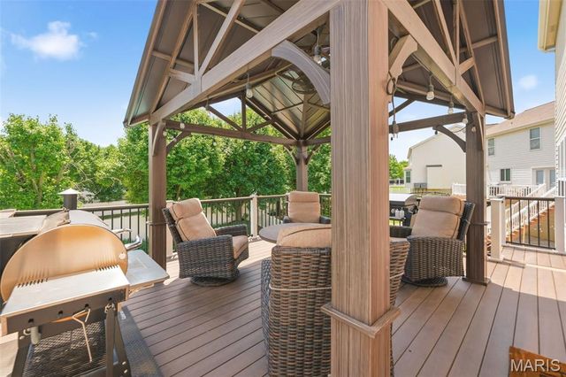191 Abington Drive, St Peters, MO 63376