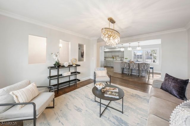 739 Kingston Ave, Kenilworth Boro, NJ 07033