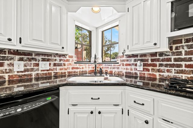 31406 Stella Lane, Tomball, TX 77375