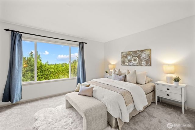 1301 225th Place SE, Sammamish, WA 98075