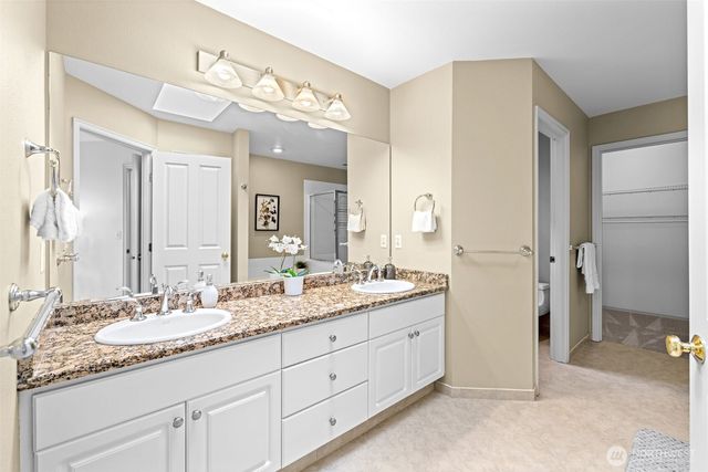 1301 225th Place SE, Sammamish, WA 98075