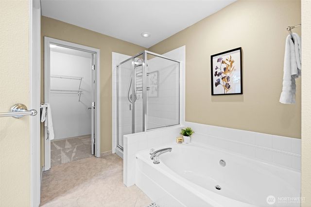 1301 225th Place SE, Sammamish, WA 98075