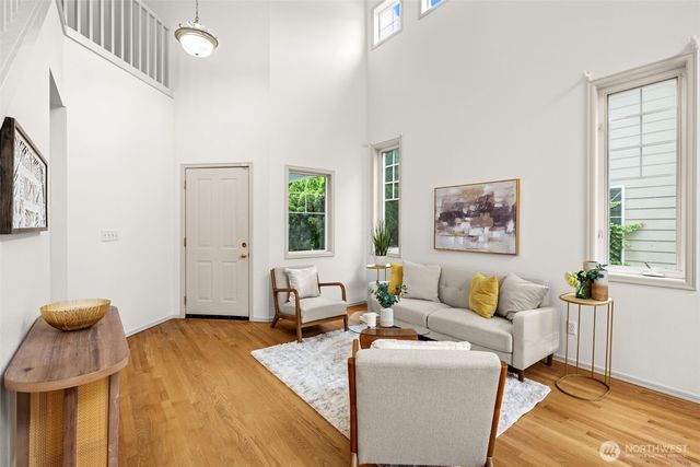 1301 225th Place SE, Sammamish, WA 98075