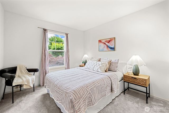 1301 225th Place SE, Sammamish, WA 98075