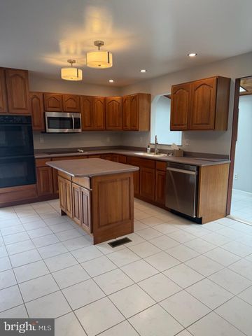 4538 LONG GREEN RD, Glen Arm, MD 21057