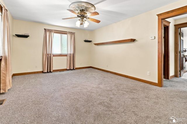 2242 Carleton West Road, Carleton, MI 48117