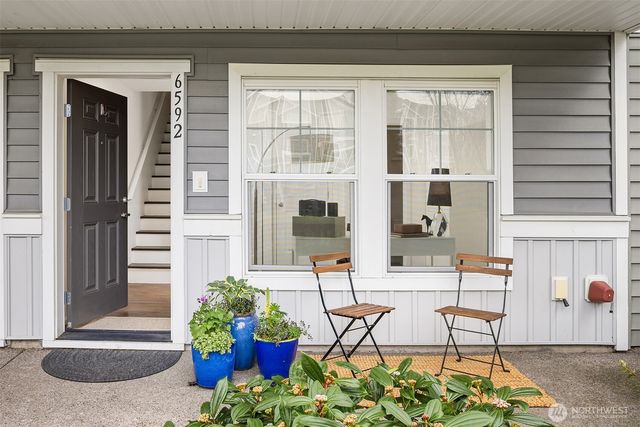 6592 High Point Drive SW, Seattle, WA 98126